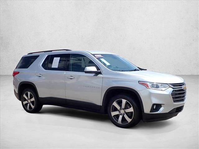 Used 2021 Chevrolet Traverse LT w/ LT Premium Package AWD/4WD image 5