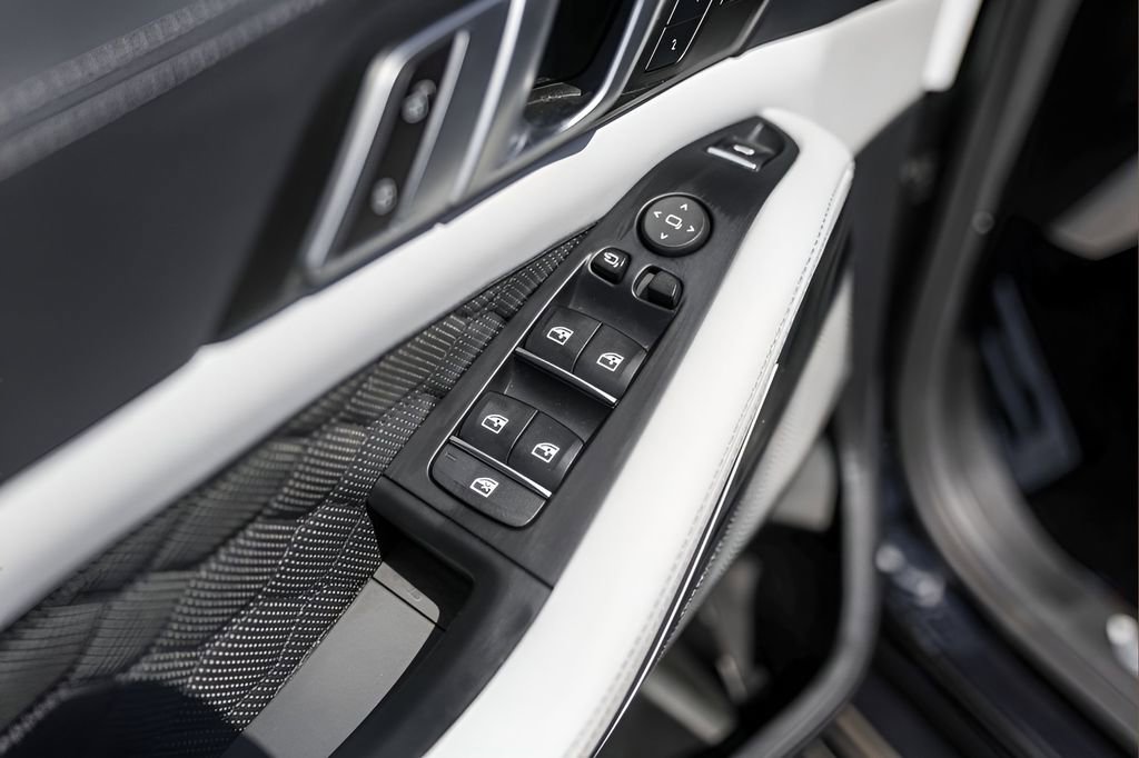 Used 2021 BMW X5 M w/ Executive Package image 25