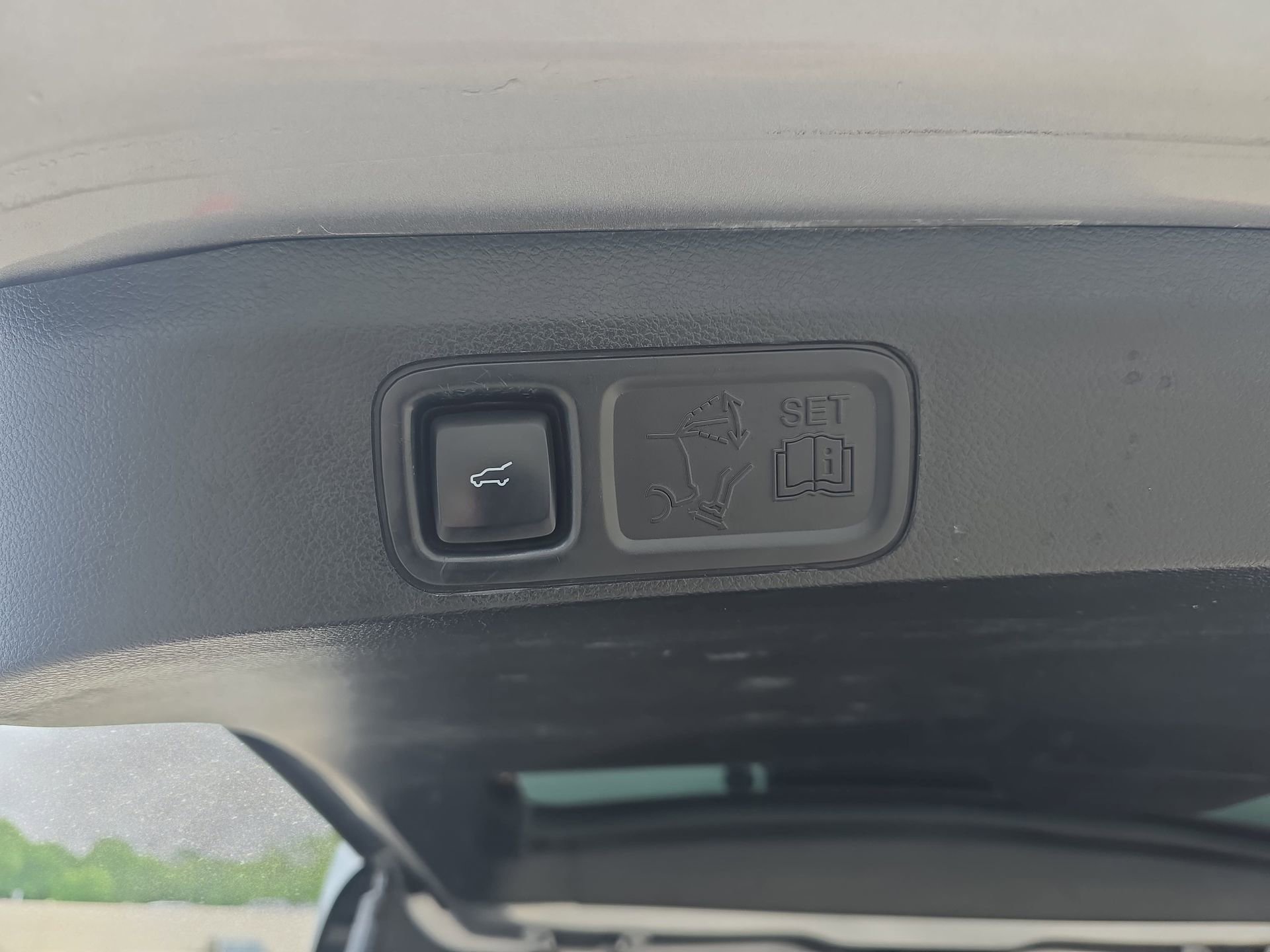 Used 2021 Ford Expedition Max XLT AWD/4WD image 13