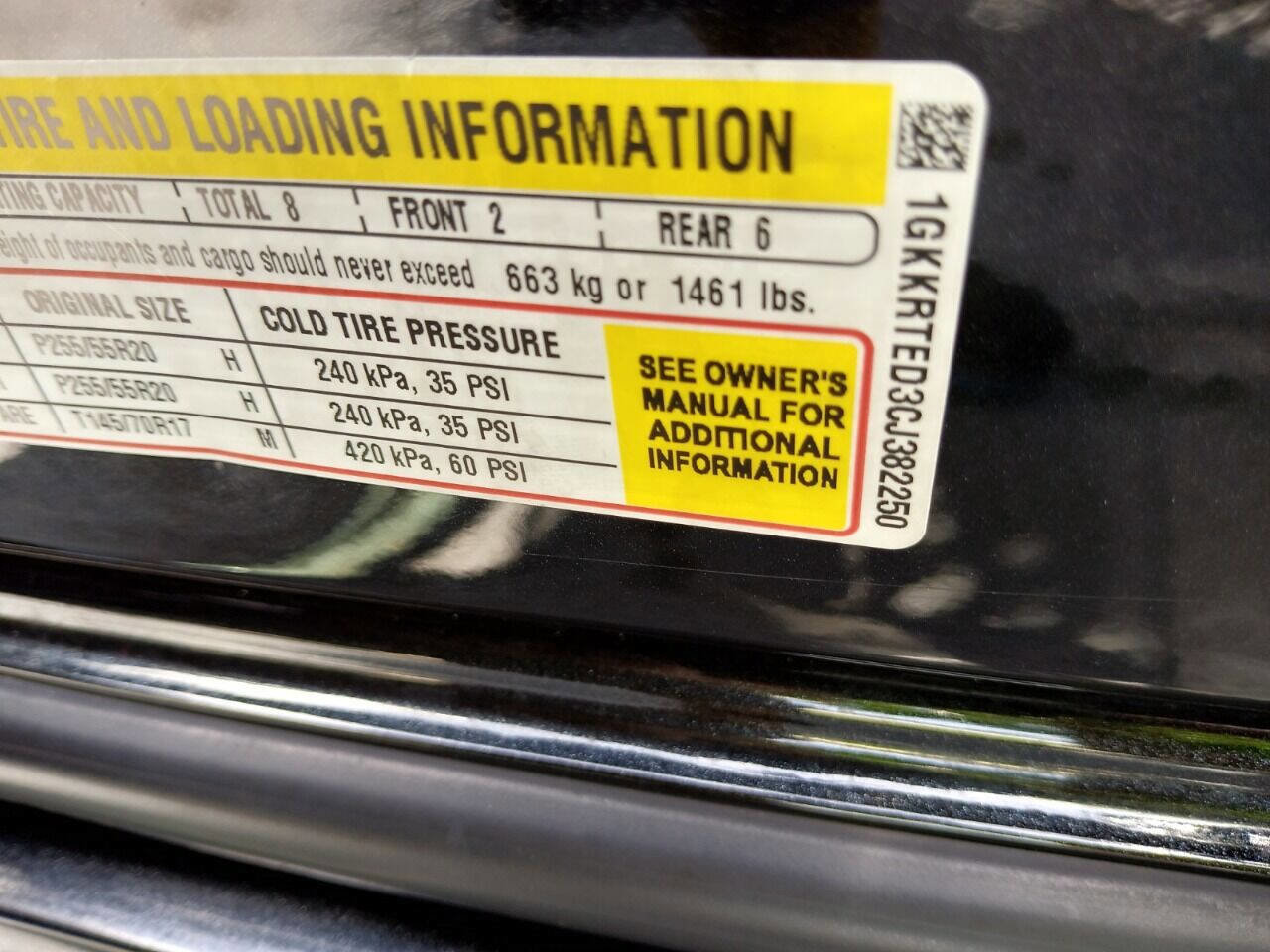 Used 2012 GMC Acadia Denali image 12