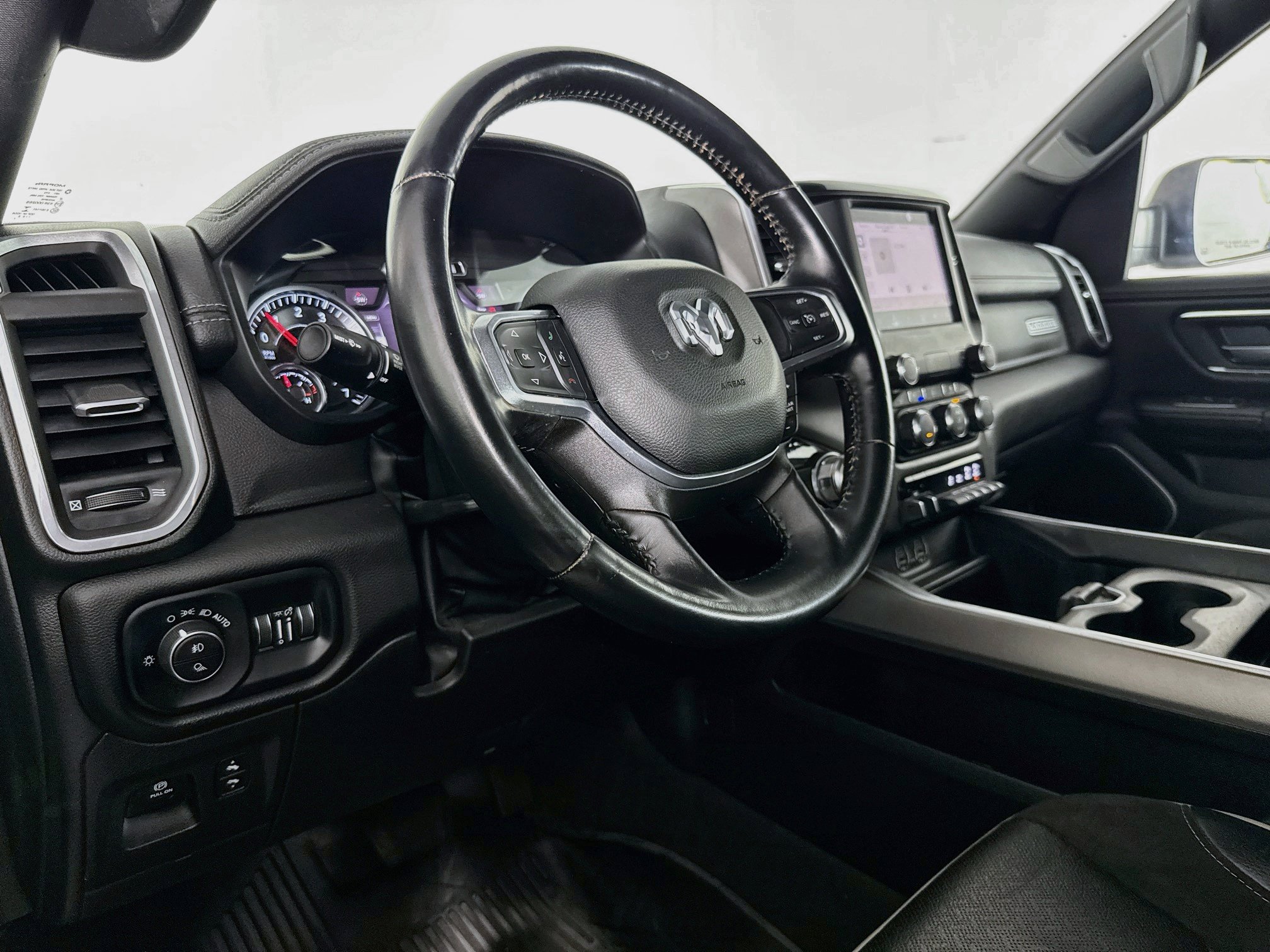 Used 2022 RAM 1500 Laramie w/ Sport Appearance Package RWD image 21