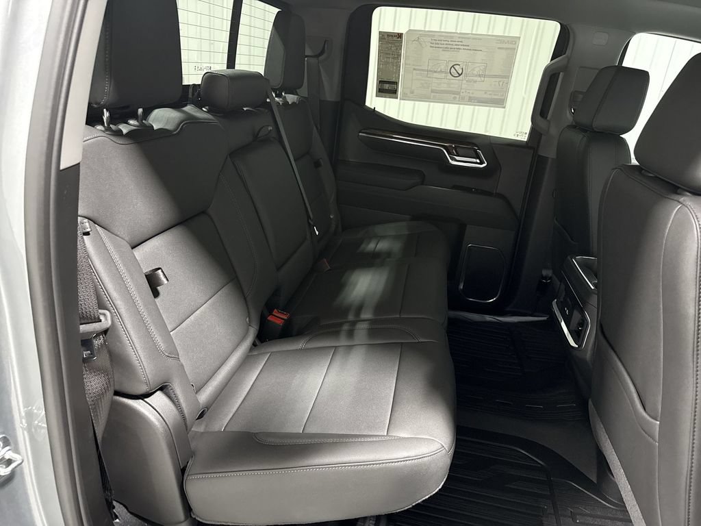 New 2026 GMC Sierra 1500 Elevation w/ Elevation Premium Package AWD/4WD image 28