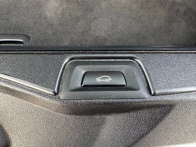 Used 2022 BMW X5 xDrive40i w/ Premium Package image 25