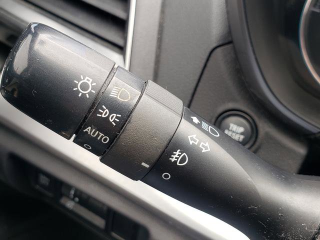 Used 2018 Subaru Impreza 2.0i Limited AWD/4WD image 25