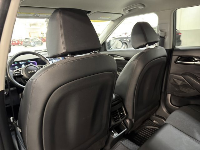 Used 2025 Kia Seltos S image 19