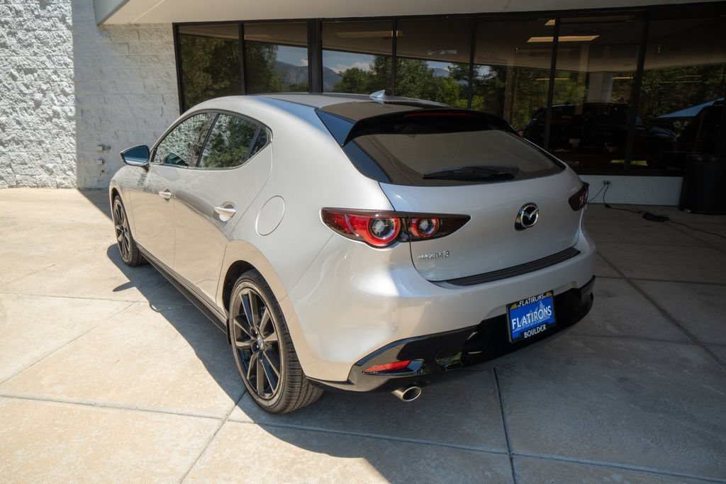 Used 2026 MAZDA MAZDA3 2.5 S Hatchback w/ Premium Pkg FWD image 5