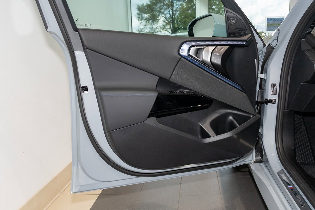 New 2026 BMW X3 xDrive30 w/ Premium Package image 12