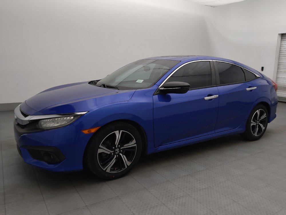 Used 2016 Honda Civic Touring image 2
