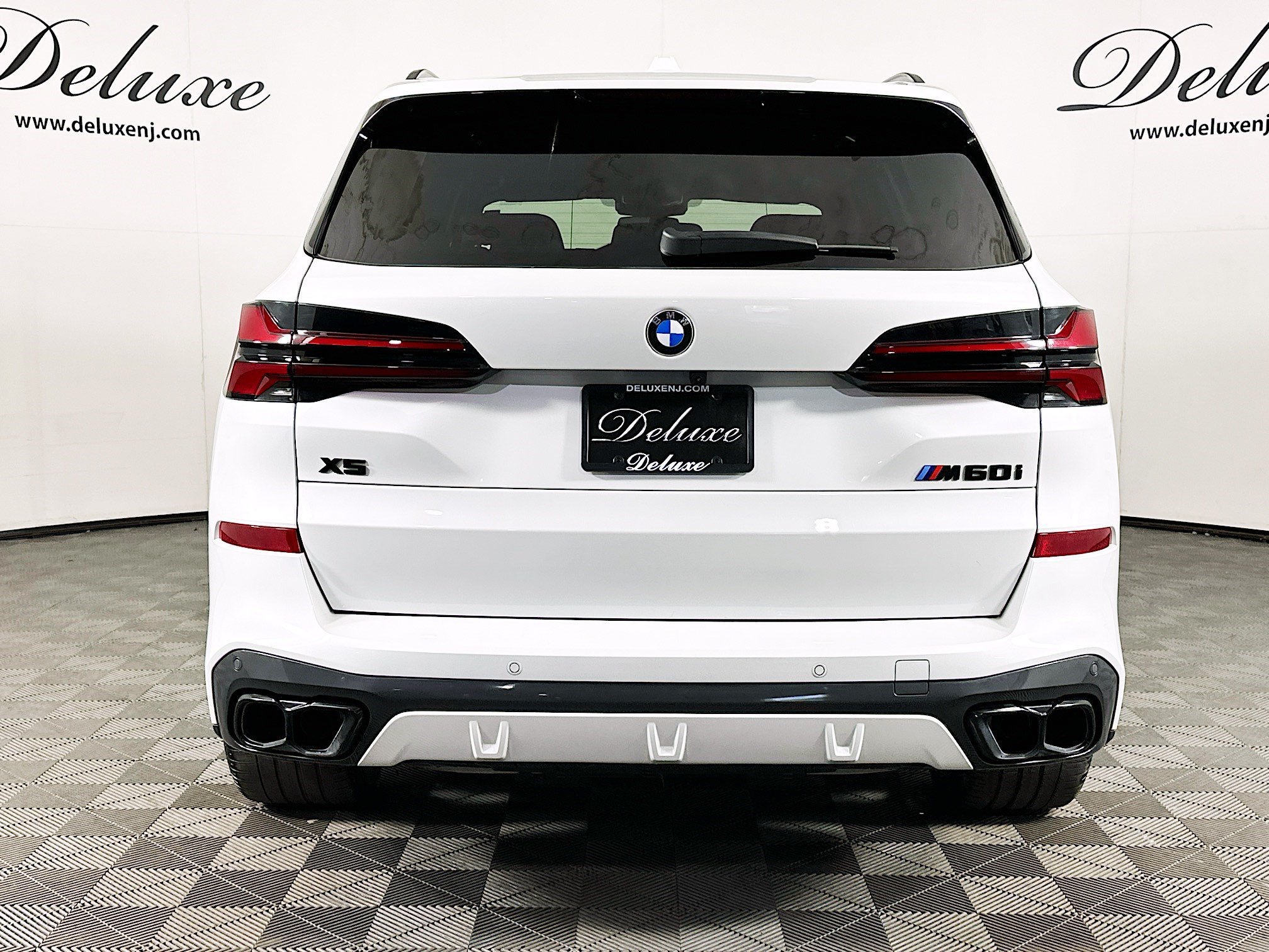 Used 2025 BMW X5 M60i AWD/4WD image 5