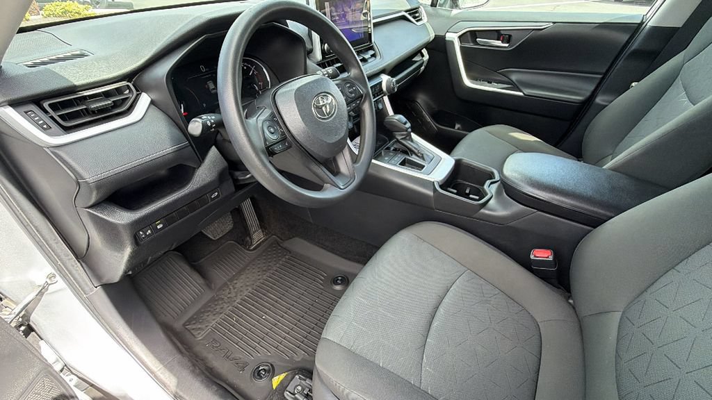 Certified 2024 Toyota RAV4 XLE w/ Convenience Package FWD image 10