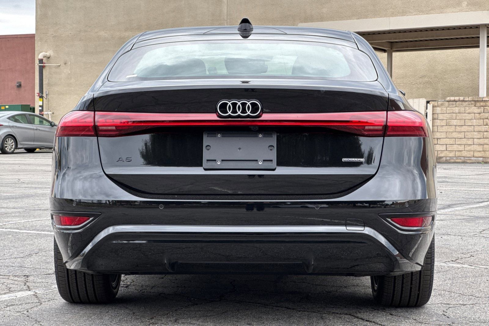 New 2025 Audi A6 e-tron Premium Plus image 5