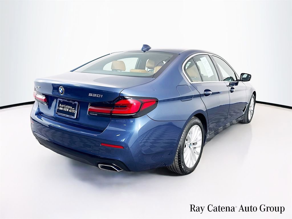 Used 2023 BMW 530i xDrive w/ Premium Package image 7