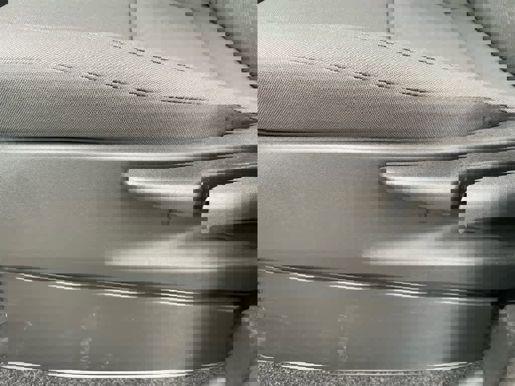 New 2026 Nissan Frontier S image 12