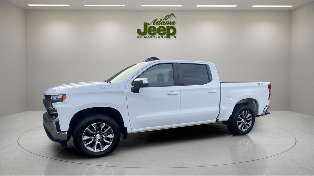 Used 2022 Chevrolet Silverado 1500 LT AWD/4WD image 4