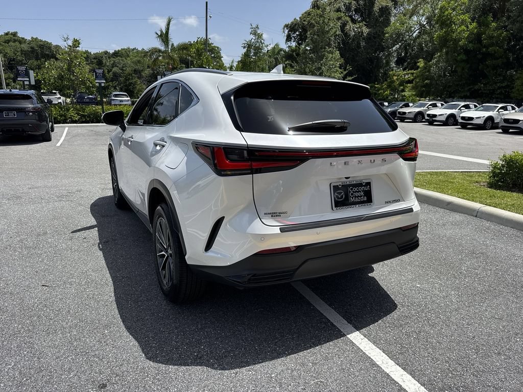 Used 2024 Lexus NX 250 FWD image 13