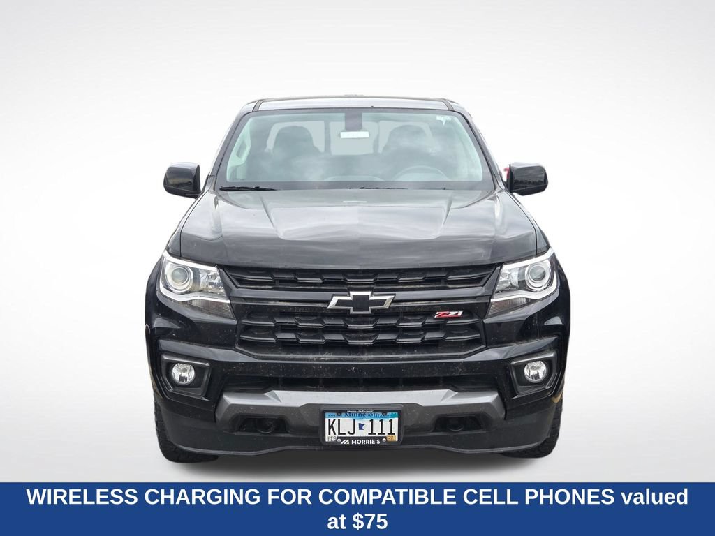 Used 2022 Chevrolet Colorado Z71 w/ Z71 Midnight Edition AWD/4WD image 8