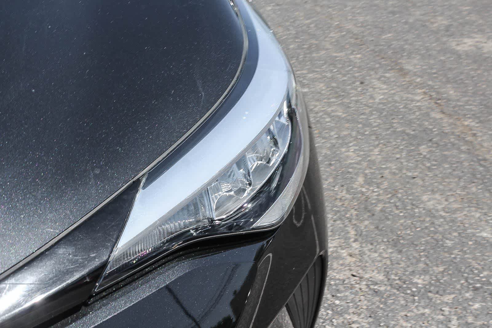 Used 2021 Toyota C-HR XLE FWD image 13
