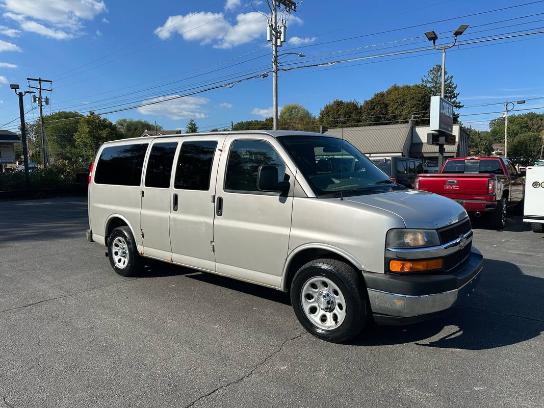Used 2009 Chevrolet Express 1500 AWD Passenger w/ LT Preferred Equipment Group