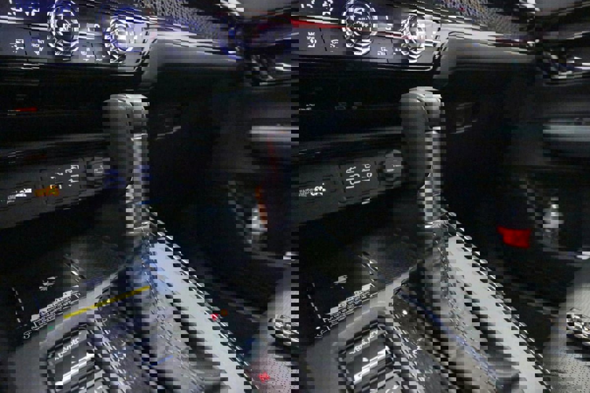 Used 2024 Honda CR-V EX-L image 18