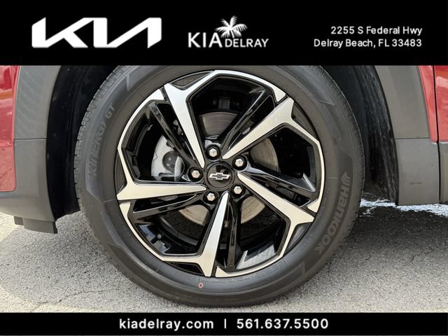 Used 2023 Chevrolet TrailBlazer RS w/ Sun and Liftgate Package FWD image 35