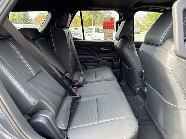 New 2025 Toyota 4Runner Limited AWD/4WD image 21