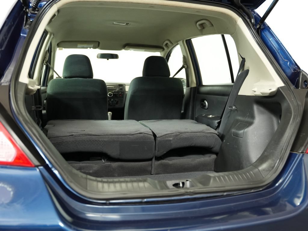 Used 2012 Nissan Versa 1.8 S FWD image 24