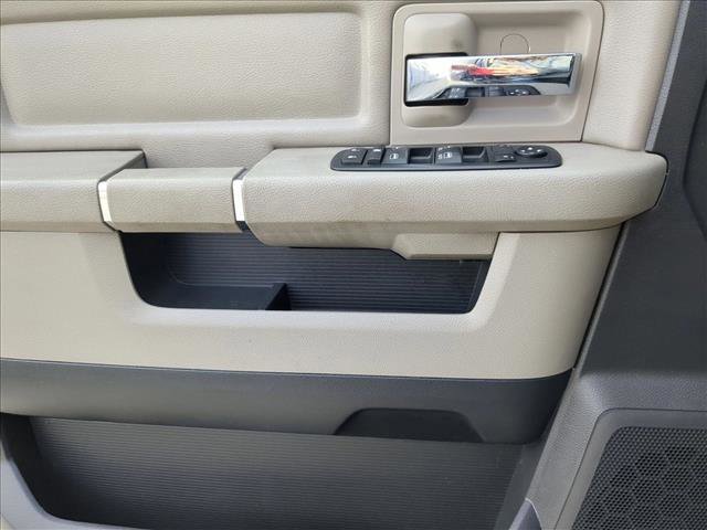 Used 2012 RAM 1500 Classic SLT w/ Remote Start & Security Group AWD/4WD image 10
