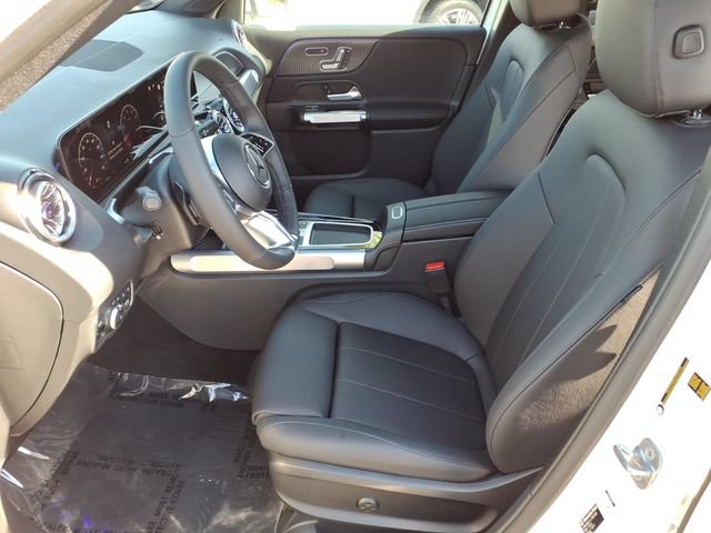 New 2026 Mercedes-Benz GLB 250 4MATIC image 14