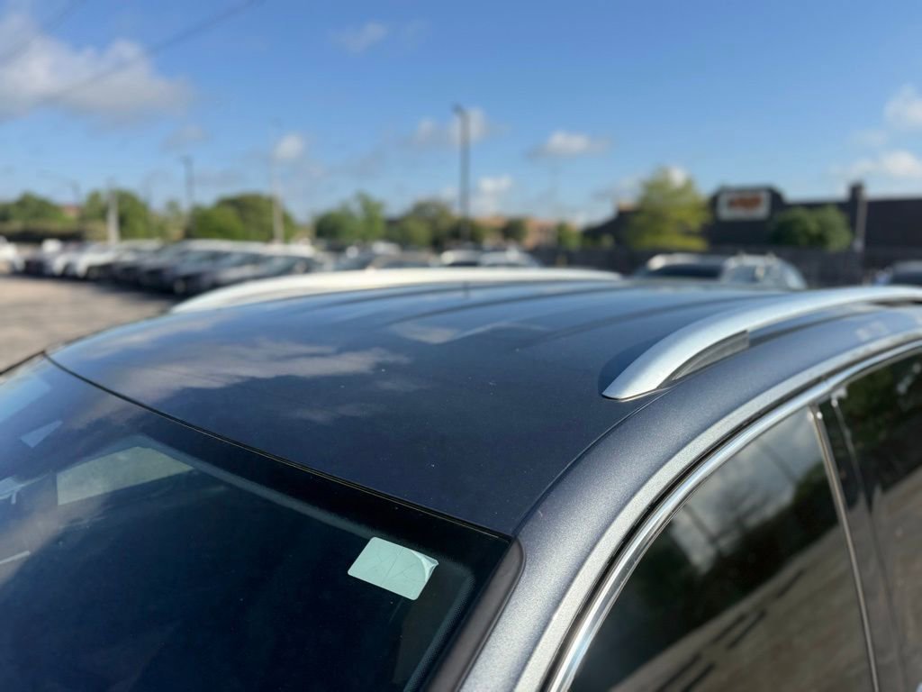 Used 2024 Volkswagen Tiguan SE image 7