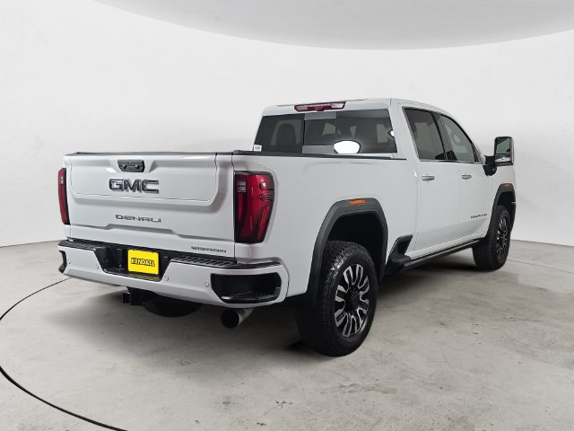 Certified 2025 GMC Sierra 2500 Denali Ultimate w/ Max Trailering Package AWD/4WD image 4