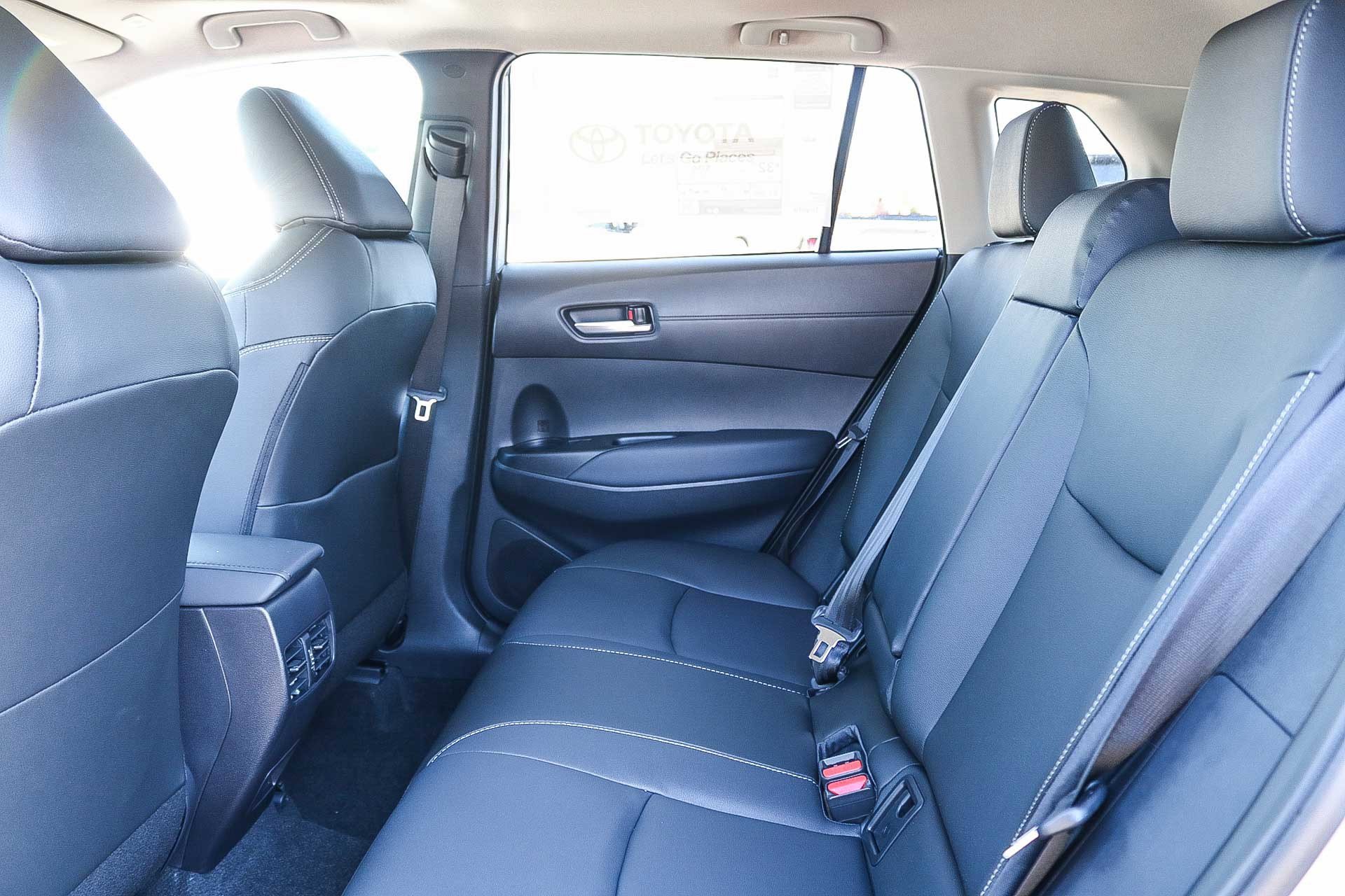 New 2026 Toyota Corolla Cross XLE FWD image 20
