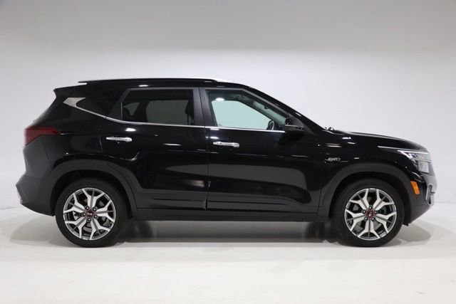 Used 2021 Kia Seltos SX w/ SX Sunroof Package AWD/4WD image 9