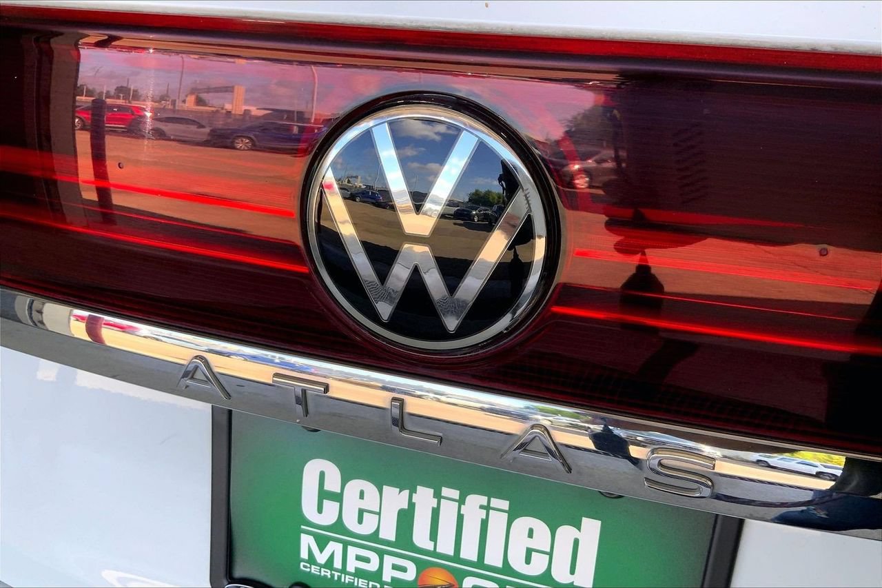 Used 2024 Volkswagen Atlas SE FWD image 7