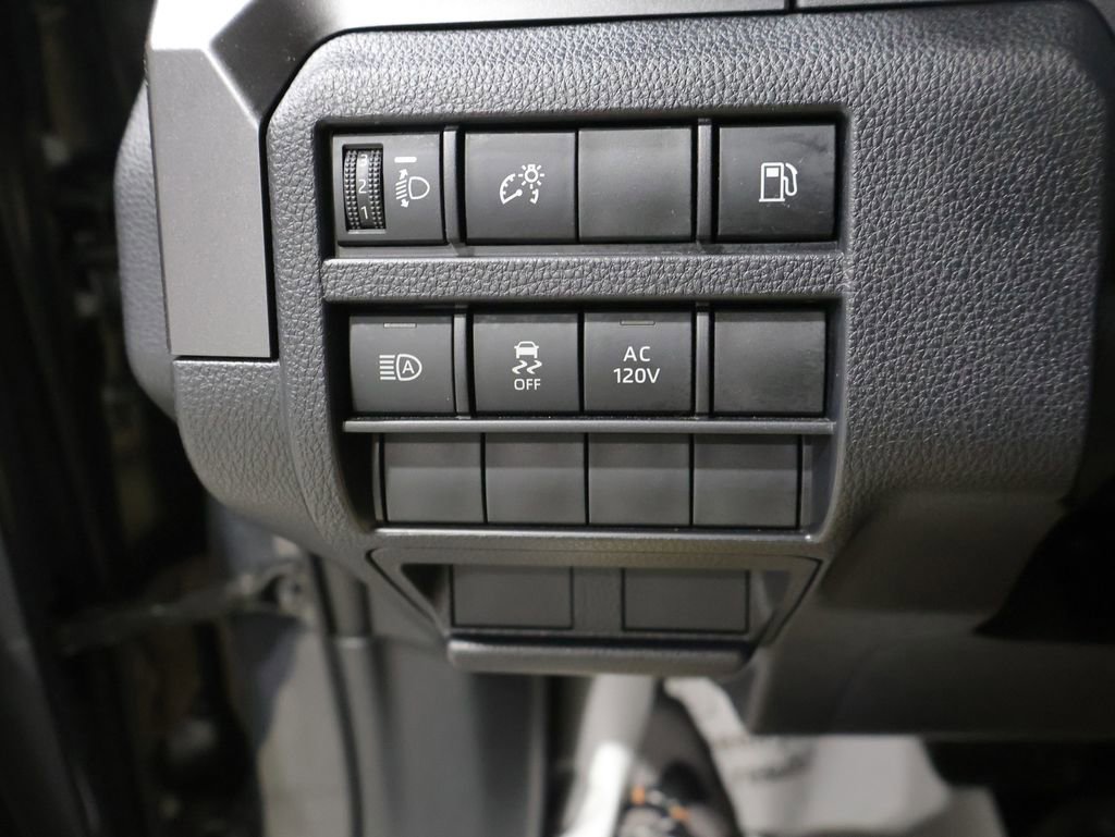 Used 2025 Toyota 4Runner TRD Off-Road image 33