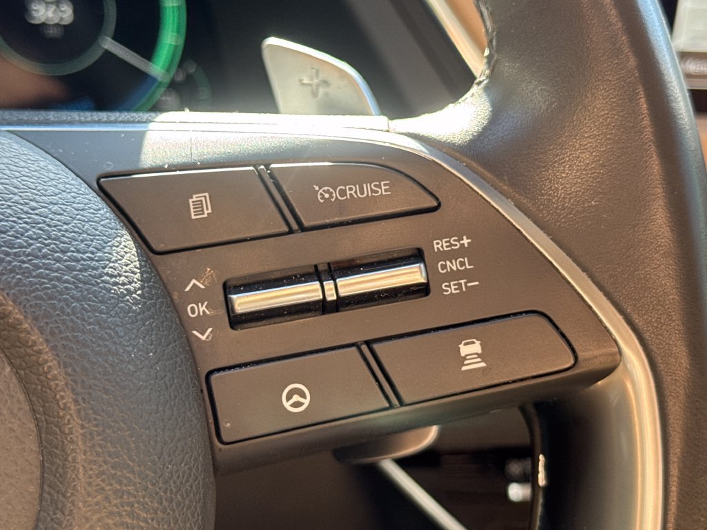 Used 2022 Hyundai Sonata Limited FWD image 29