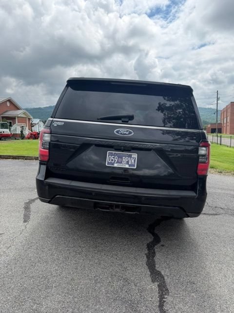 Used 2021 Ford Expedition Max Limited AWD/4WD image 3