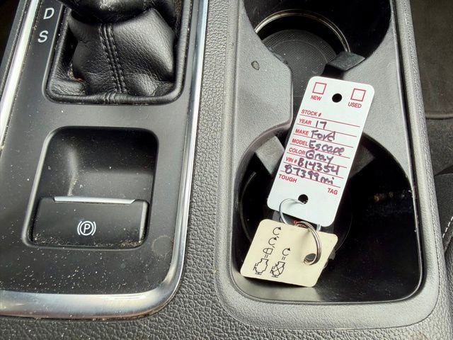 Used 2017 Ford Escape Titanium image 35