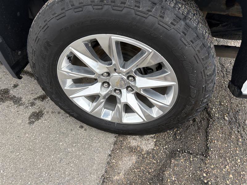 Used 2022 Chevrolet Silverado 1500 LTZ w/ LTZ Premium Package image 7