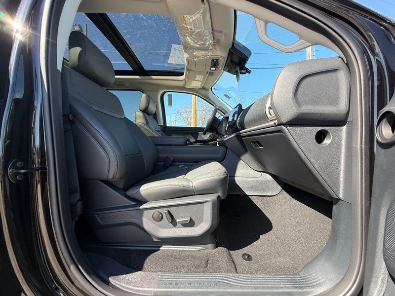 New 2026 Ford Expedition Max Active image 11