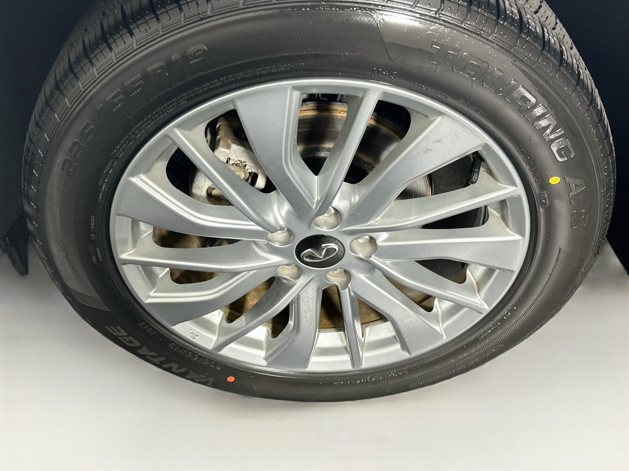 Used 2024 INFINITI QX50 Luxe FWD image 11