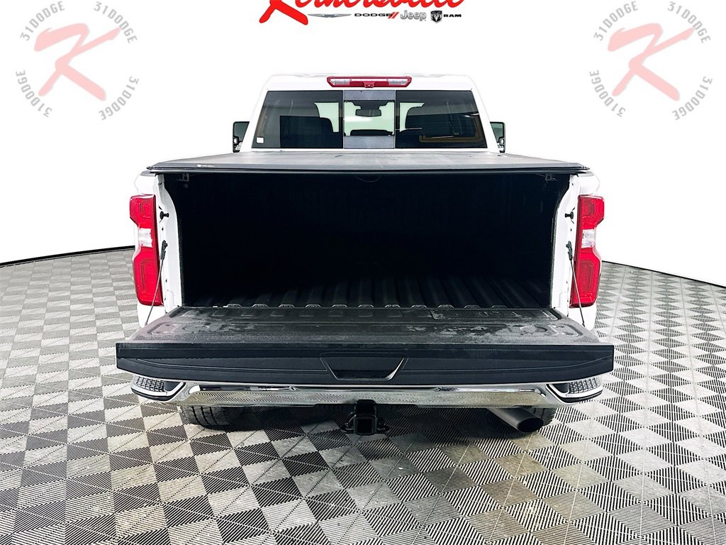 Used 2024 Chevrolet Silverado 3500 LTZ image 30