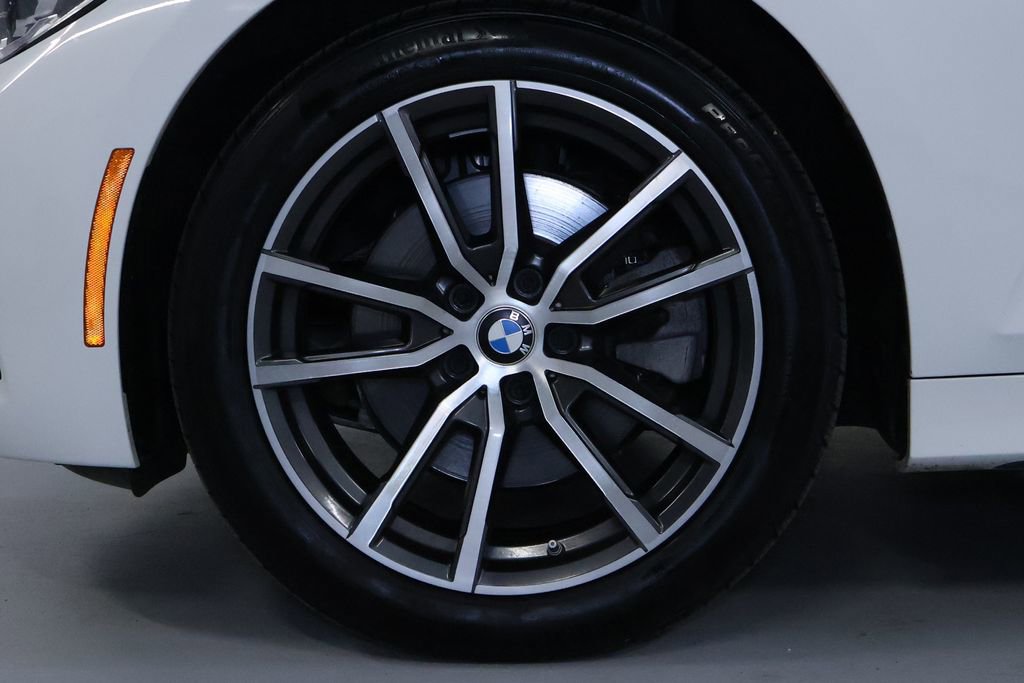 Used 2021 BMW 330i xDrive Sedan w/ Convenience Package image 35