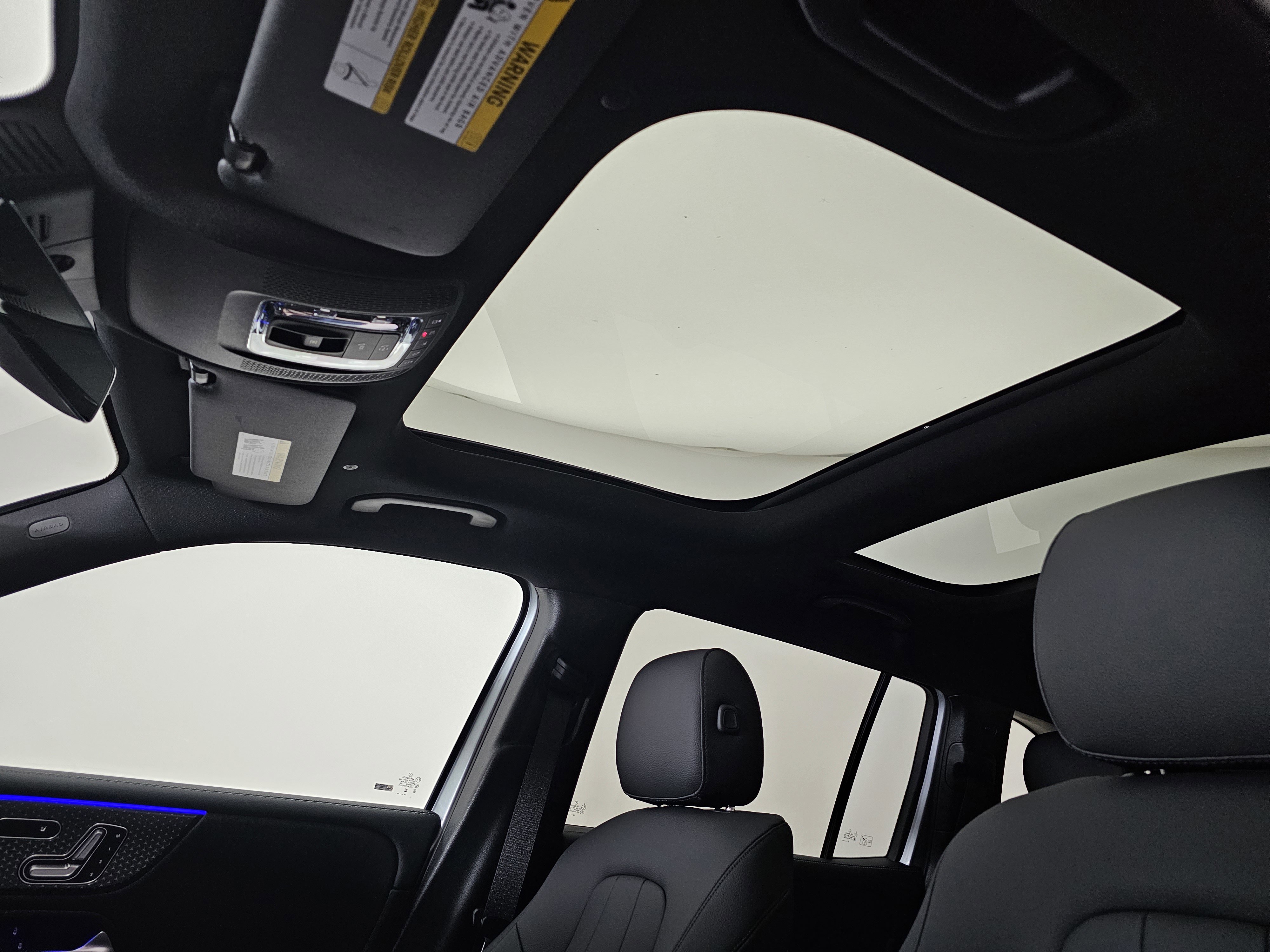 New 2026 Mercedes-Benz GLB 250 4MATIC image 10