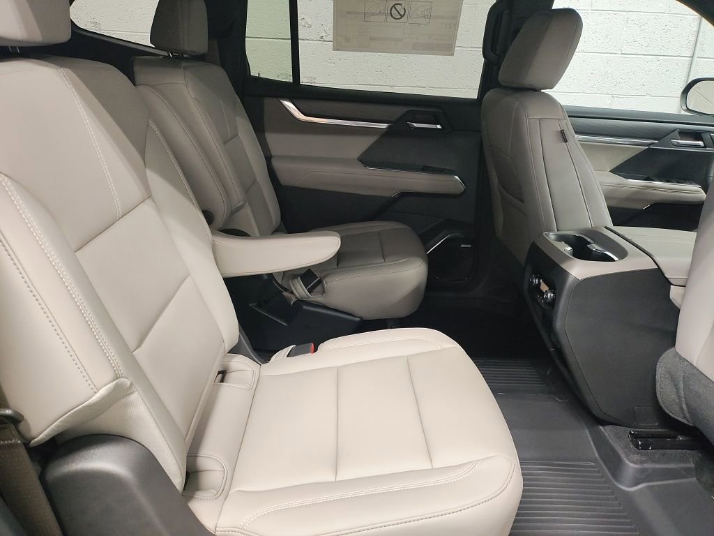 New 2026 GMC Acadia Elevation w/ Elevation Premium Package image 12