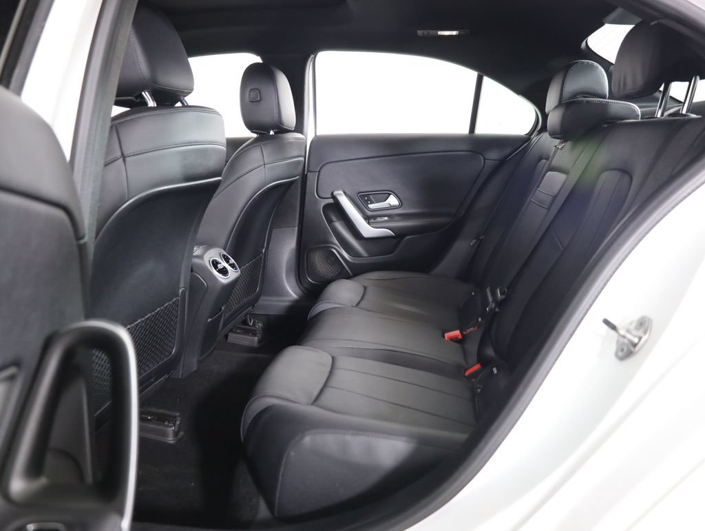 Certified 2019 Mercedes-Benz A 220 4MATIC image 38