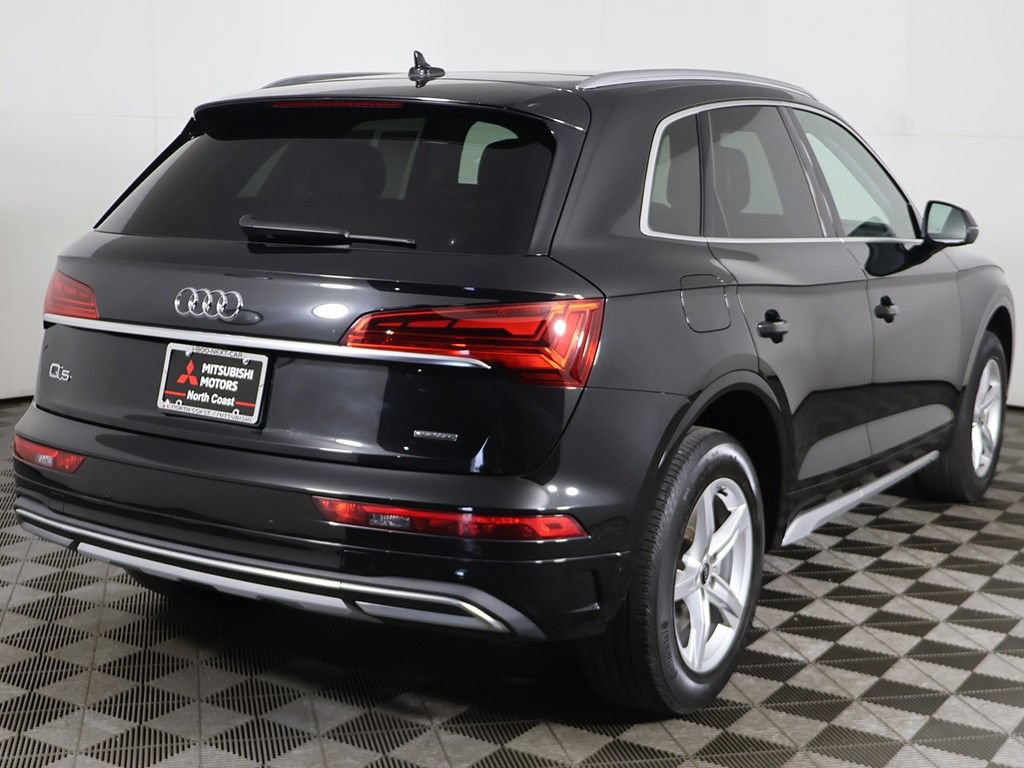 Used 2023 Audi Q5 2.0T Premium w/ Convenience Package AWD/4WD image 11