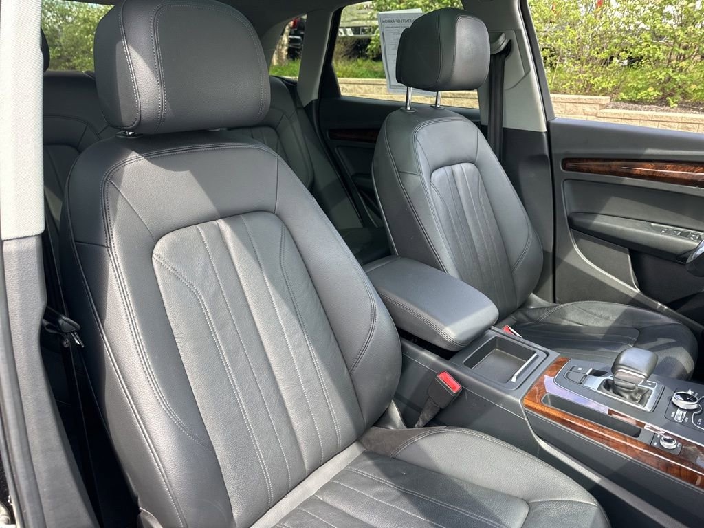 Used 2018 Audi Q5 2.0T Premium Plus AWD/4WD image 27