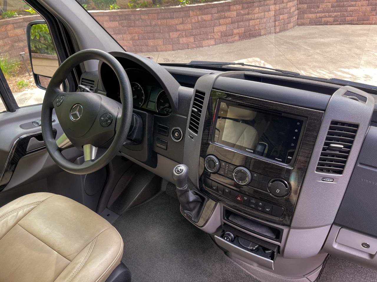 Used 2017 Mercedes-Benz Sprinter 3500 image 23