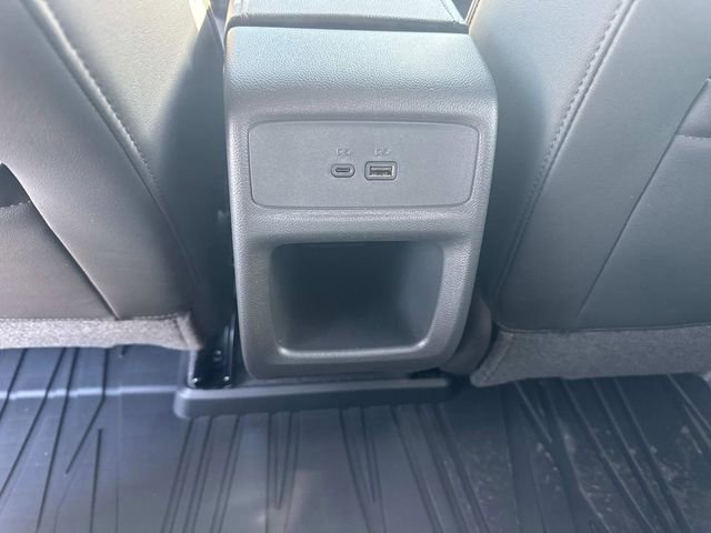 New 2026 Buick Envista Sport Touring FWD image 17