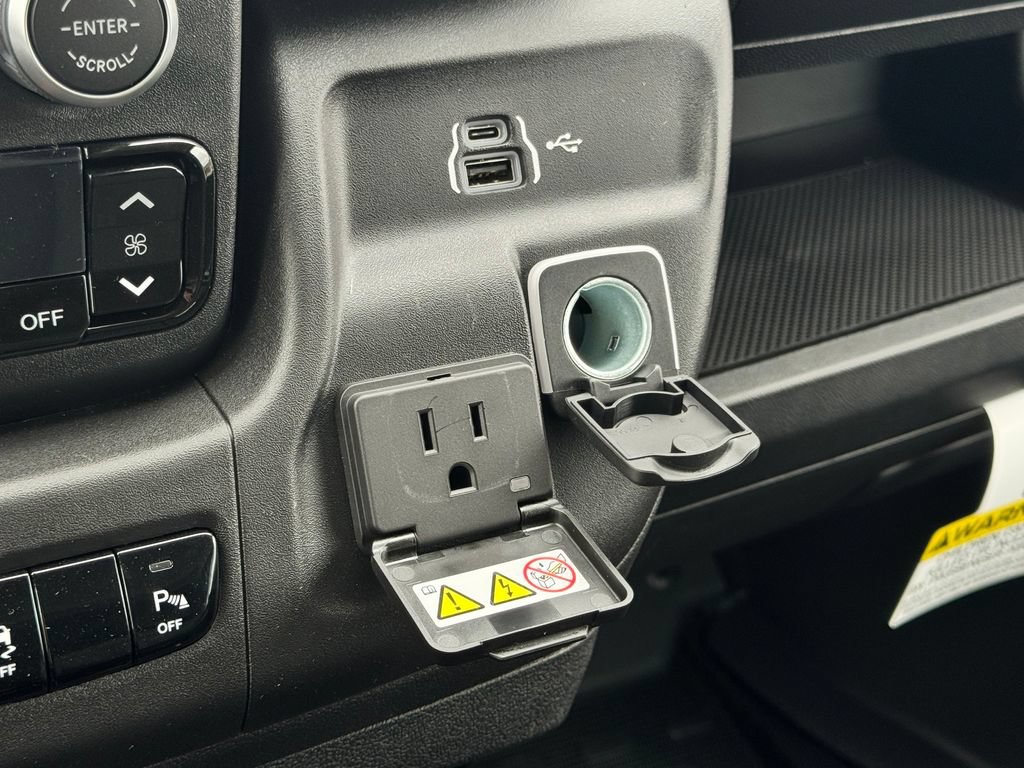 New 2026 RAM ProMaster 3500 w/ Quick Order Package 22G SLT FWD image 20